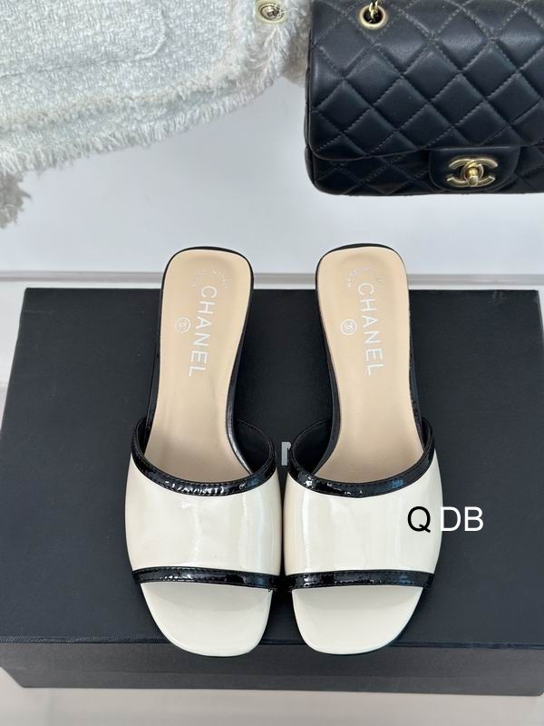 Chanel Women's Slippers 27